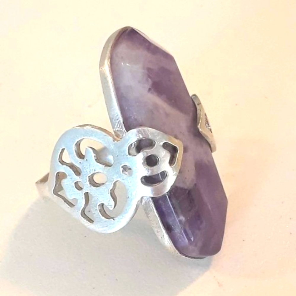 Sterling silver Amethyst Ring & Pendant - Picture 4 of 6